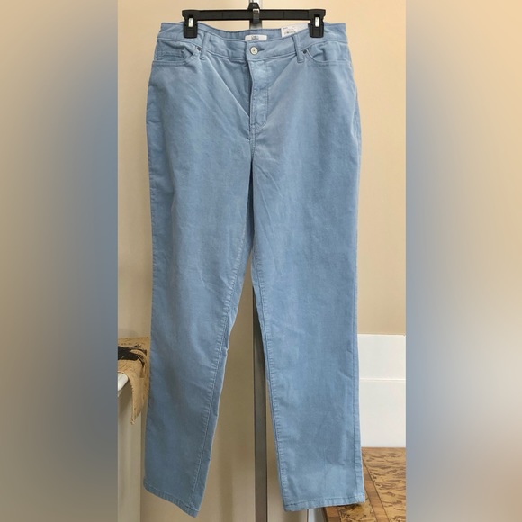 CROFT & BARROW WOMEN'S PANTS SIZE 14 LIGHT BLUE CORDUROY STRAIGHT LEG MID RISE - Picture 2 of 11